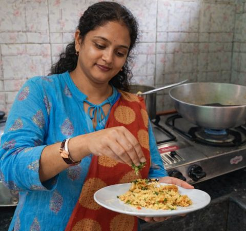 Ruma Recipes - Garnishing a flavorful dish in the kitchen Ruma Recipes - Garnishing a flavorful dish in the kitchen